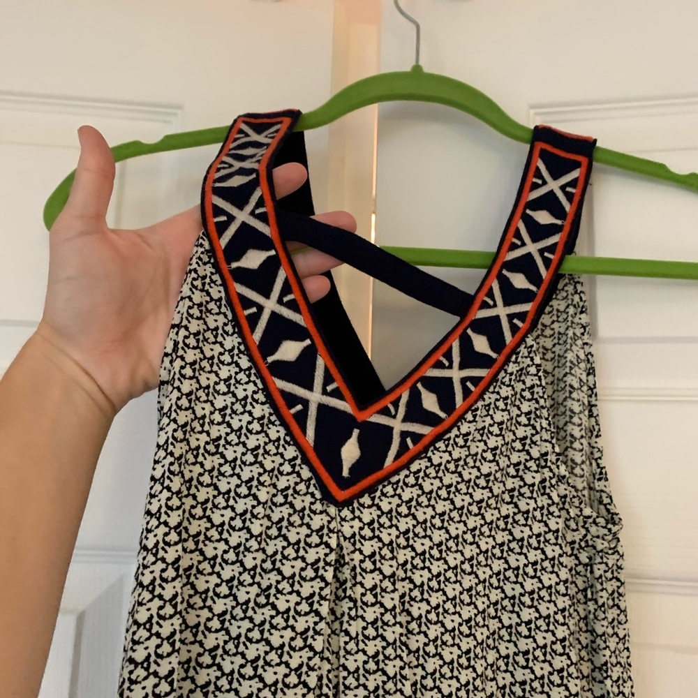 THML Embroidered Tank - Picture 5 of 6